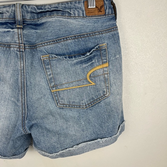 American Eagle Outfitters Jean Shorts Relaxed Fit 4 Distressed Festival - Picture 6 of 9